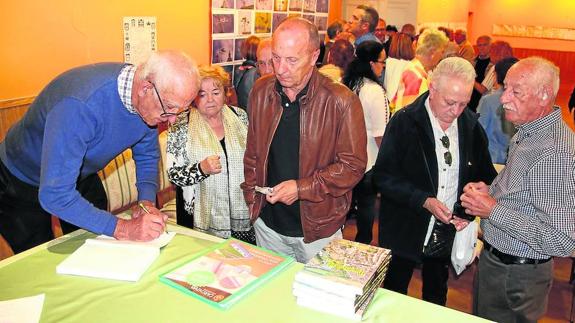 Ricardo de Bustos presenta su nueva obra 'Torquemada insólita'
