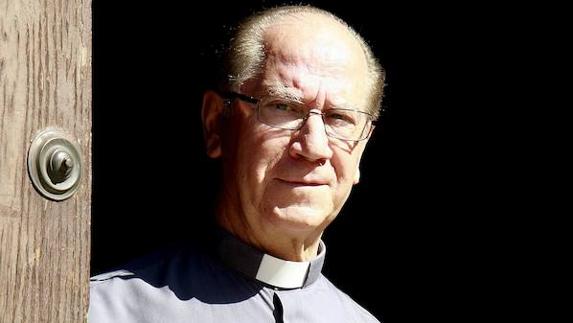 Muere el sacerdote palentino Jose Antonio Fuentes, vicario general de Cáceres