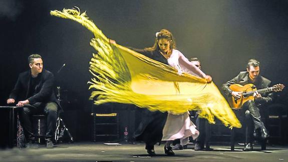 El Zorrilla honra al flamenco puro