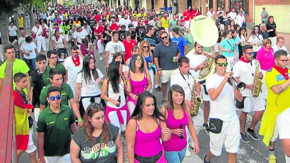 Los jinetes de Nava, en contra del límite de caballos en el encierro campero