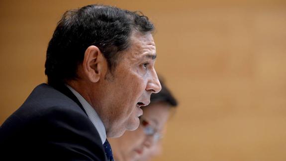 La oposición acusa a los jefes de Oncología Radioterápica y Radiofísica de escribir «al dictado»