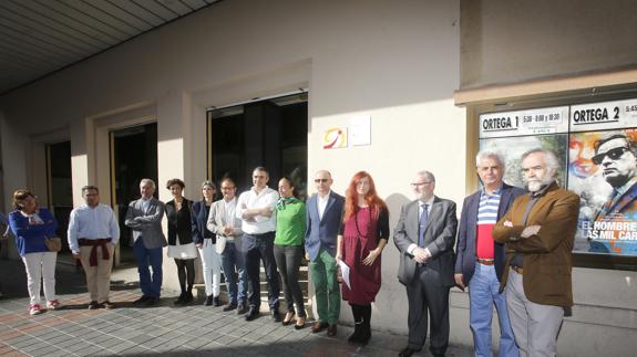 El Teatro Ortega de Palencia luce la placa de edificio singular