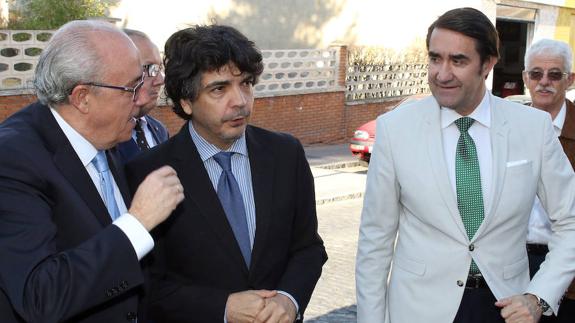 La Junta pide a las empresas reconducir la actividad hacia la rehabilitación de viviendas