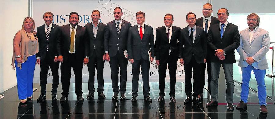La Diputación, en la primera cumbre nacional de instituciones provinciales