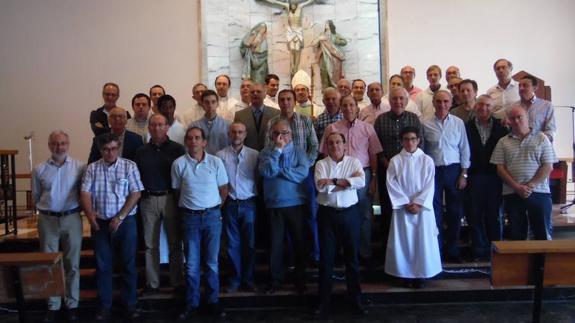 Excompañeros del Seminario se unen en asociación