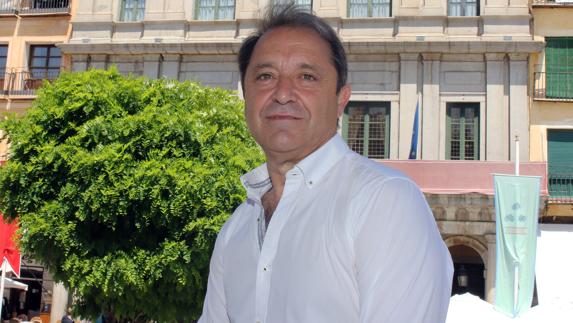 Juan Luis Gordo pide a la díscola agrupación de Cuéllar «altura de miras»