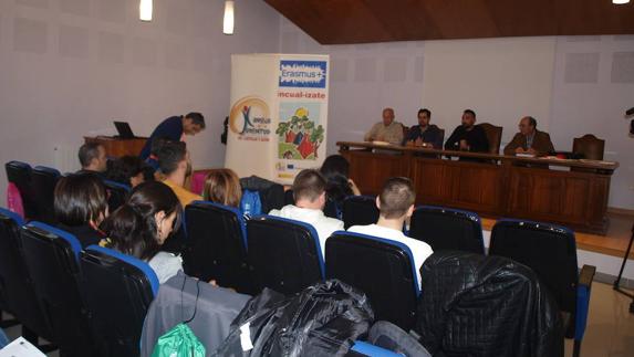 El Consejo de la Juventud busca la convivencia de Certificaciones Profesionales y de cursos de Escuelas de Tiempo Libre