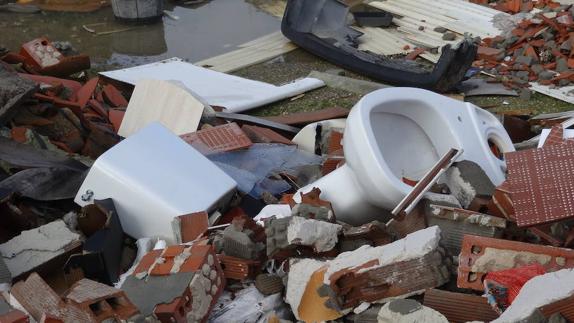 Junta y Diputación cerrarán las 143 escombreras que existen en 86 municipios de la provincia