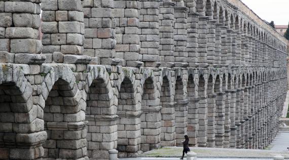 Mirádas jóvenes para redescubrir el Acueducto en vídeos de 30 segundos