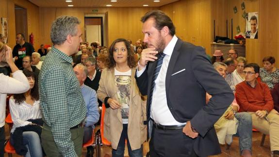 Puente lamenta el momento «crucial» que atraviesa el PSOE «por la lucha interna de poder»