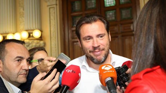 Puente trabajará «duro» para que «alguien como Villarrubia» no vuelva a tener un cargo en el PSOE