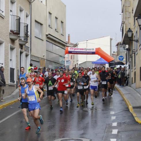 Álvaro García y María Díez Manzano estrenan el I Trail Escarpes del Tormes