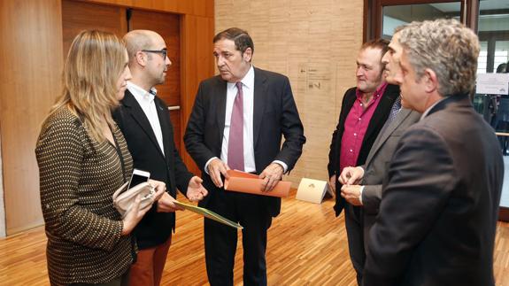 Sanidad estudiará una posible ampliación del servicio de pediatría en el Real Sitio