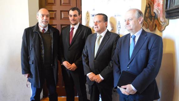 El Consejo Consultivo alcanza los 13.563 dictámenes aprobados, con 449 en 2016