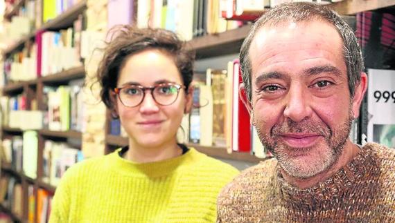 «Estamos más saturados de libros en casa y seleccionamos más lo que compramos»
