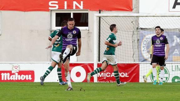 El Deportivo Palencia cae en Vigo y es colista