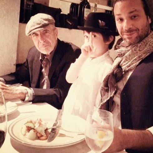 El hijo de Leonard Cohen despide a su padre con una emotiva carta