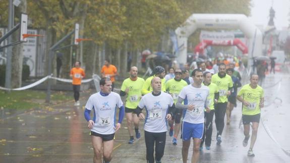 Iveco gana la I Carrera de Empresas de El Norte de Castilla
