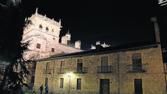 El edificio colindante al palacio de Monterrey será un hotel y restaurante