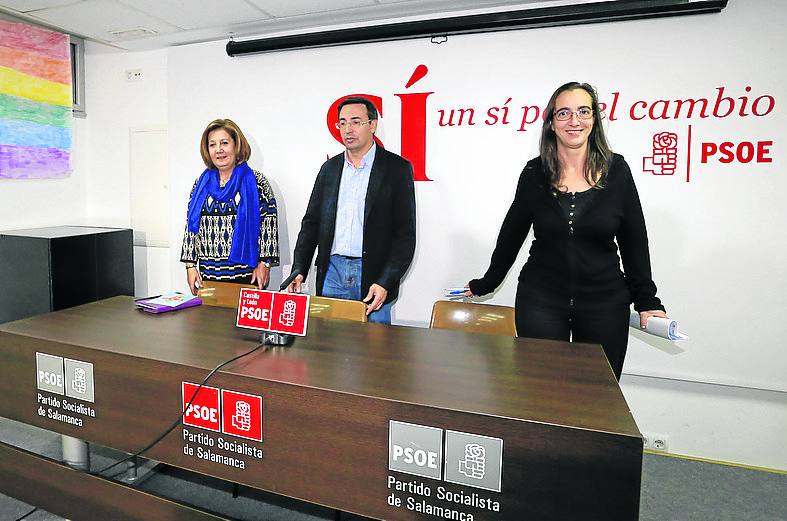 El PSOE pide una nueva ley educativa basada en el consenso