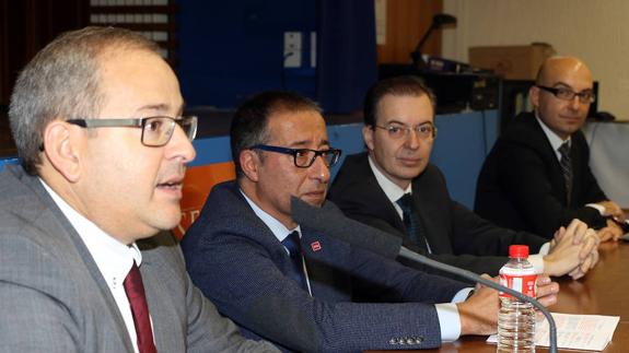 La ecuación del crecimiento descarta los salarios bajos