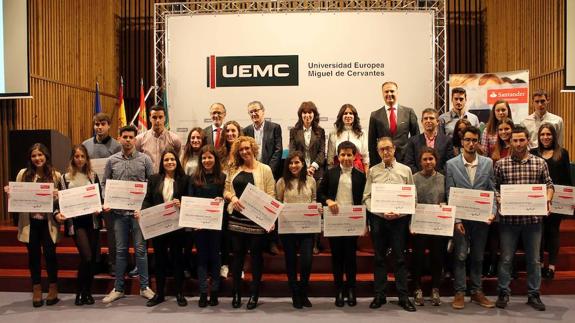 Becas de Excelencia al talento académico y deportivo