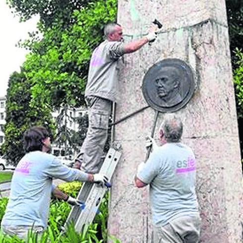 El ocaso de los vestigios franquistas
