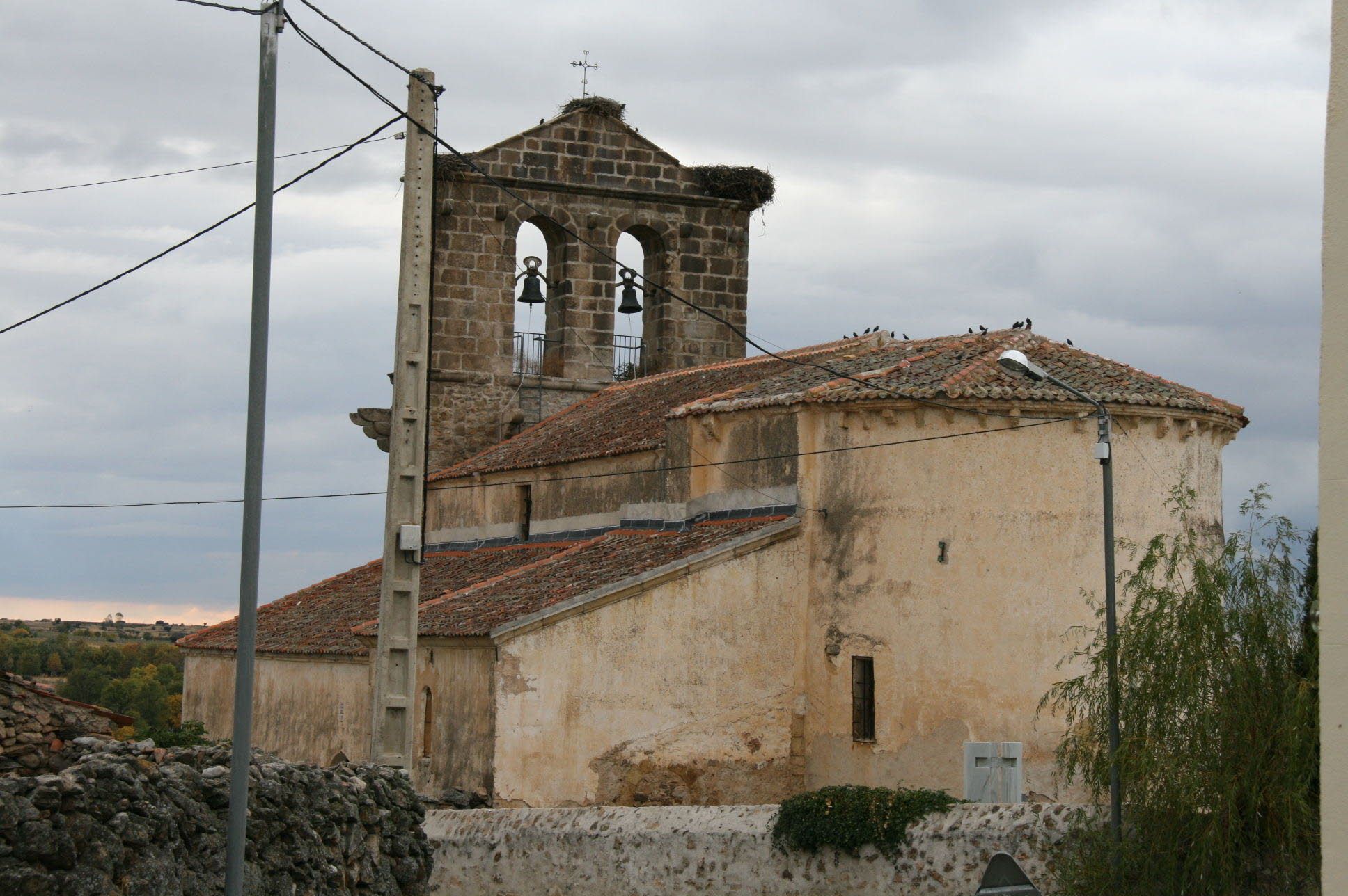 Concluye la reparación de la cubierta de la iglesia