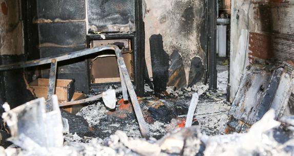 Investigan la relación entre la fallecida en el incendio y el hallazgo de un cadáver en el río