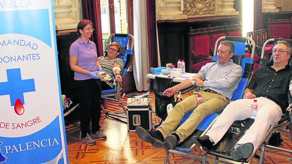 Cientos de personas donan vida en Palencia