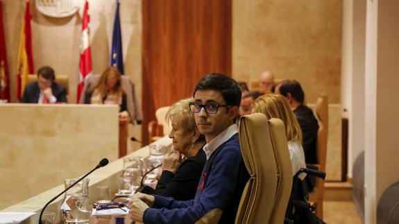 "Lo que ocurre en Salamanca es poco o nada importante para las prioridades políticas de Mañueco"