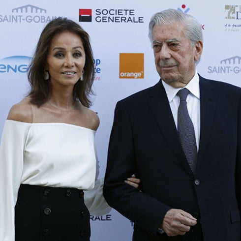 Isabel Preysler y Mario Vargas Llosa, marido y mujer en 2017