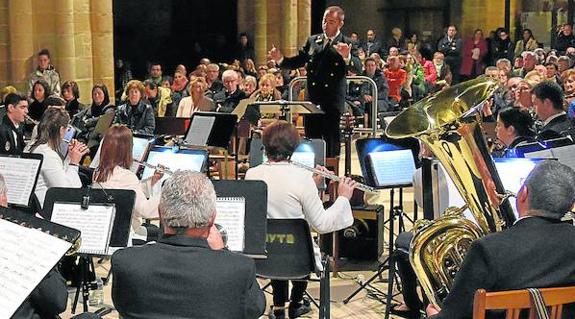 Música, poesía y baile para la Navidad de Aguilar de Campoo