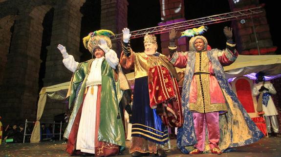 Un caballo de hierro volador abrirá el paso a los Reyes Magos en Segovia