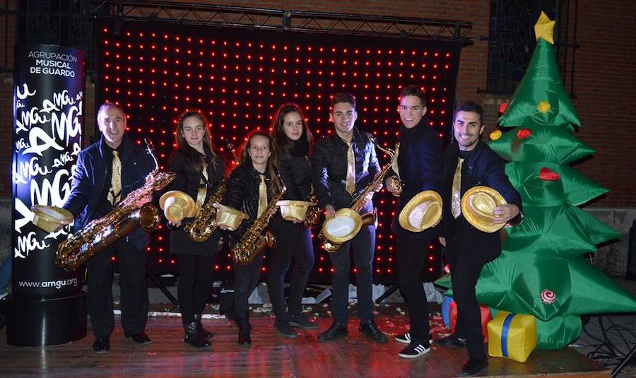 Saxos y percusión en Guardo