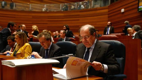 Las Cortes regionales trabajarán este enero