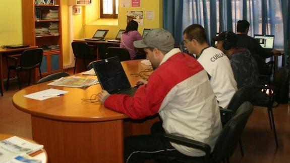 La Casa Joven de Cuéllar programa viernes tecnológicos y sábados de ocio