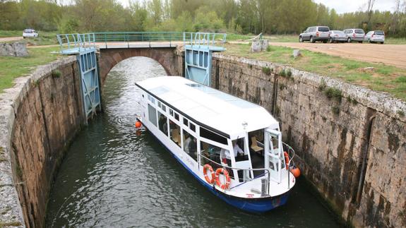 Los recursos turísticos de Palencia recibieron el año pasado más de cien mil visitantes