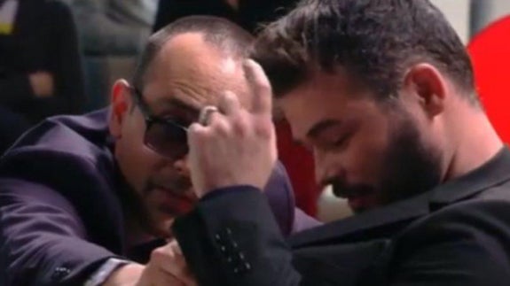 Risto Mejide 'pilla' a Gabriel Rufián después de publicar un tuit contra Amancio Ortega