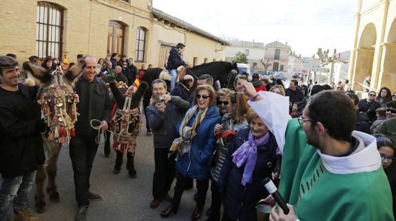 San Antón anima Fuentes de Nava