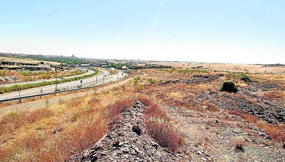 La industrialización de Peña Alta y el Puerto Seco resurgen tras su estancamiento en 2016