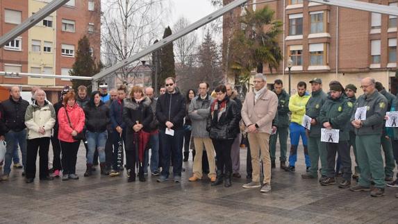 Guardo homenajea a los dos agentes rurales asesinados a tiros en Lérida