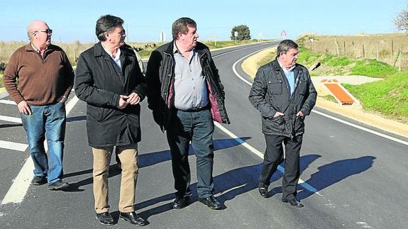 La Diputación destina 400.000 euros a la mejora de dos carreteras