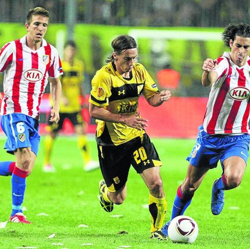 El Guijuelo ficha a un excompañero de Messi para intentar evitar el descenso a Tercera