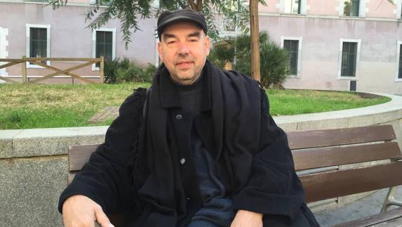 «La izquierda tiene que defender valores asociados a la protección de la gente»