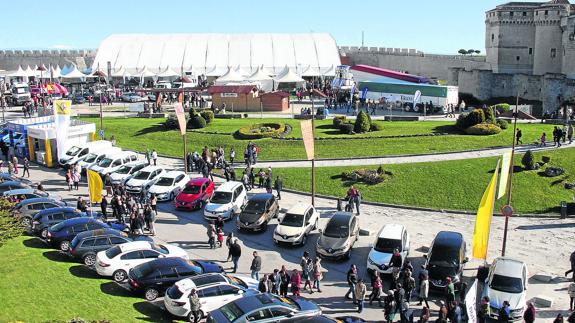 Industria licita el suministro de las carpas para la feria multisectorial