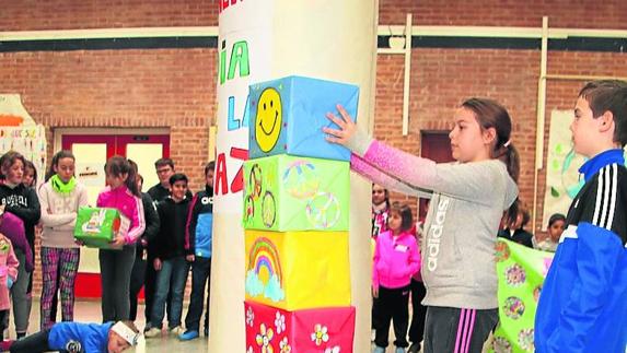 Baltanás y Madagascar, unidos por las aulas