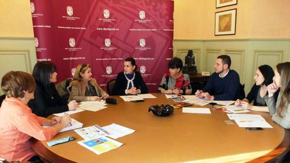 El impulso al turismo industrial une al Ayuntamiento y la Diputación de Segovia