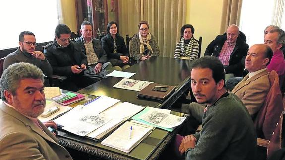 El Consistorio dará 3.000 euros a las conferencias para «pobreza energética»