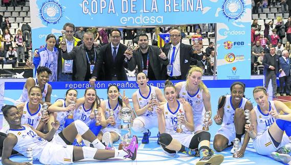 Avenida conquista la sexta Copa de la Reina de su historia